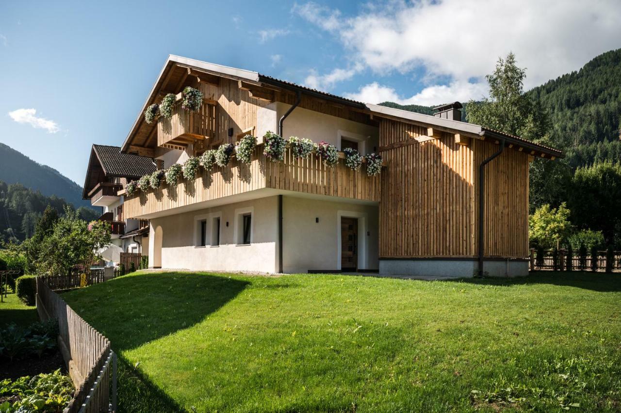 Ferienwohnung Chalet Dolomit Sankt Lorenzen Exterior foto